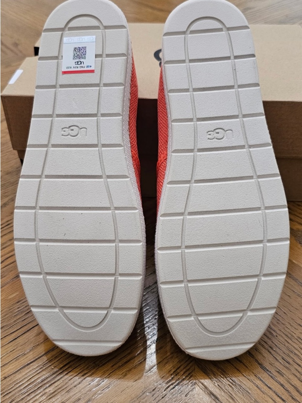 UGG Lucian Slip On Coral Canvas Slip-On Espadrille with Cream Trim - Picture 6 of 9